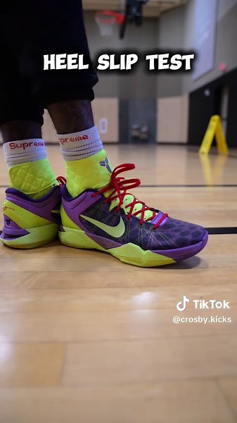 Nike Kobe 7 Christmas Sneaker Review and Insights