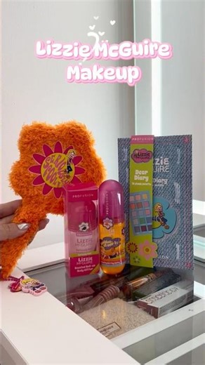 Lizzie McGuire Makeup 🧡🦋 Collection