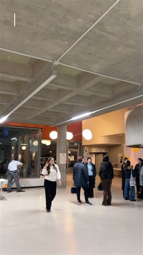 ESSC on Instagram: "Ils et elles étaient plus de 200 ce matin à se lever à l'aube pour passer les tests d'admission pour débuter une formation d'ASSC en école des métiers. #tests #admission #essc #assc"