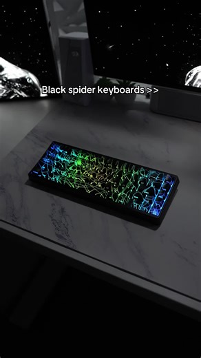 Looks insane in the dark #keyboard #camo #spider #keycaps #black
