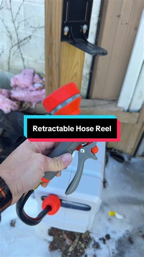Retractable Hose Reel: Efficient Garden Watering Solution