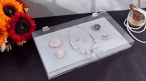 2 Pcs Acrylic Locking Jewelry Display Case Clear Ring Earring Necklace Bracelet Security Showcase with Lock and Key for Trade Show Retail Display (Gray)