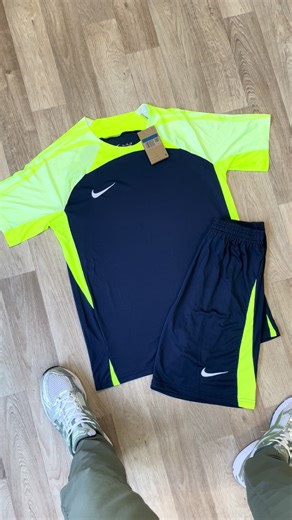Nike Dri Fit Running Set for £35.99