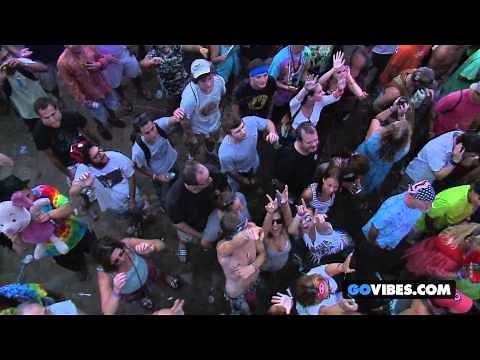 The Black Crowes performs "Hard To Handle" at Gathering of the Vibes Music Festival 2013