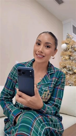 Yuri Lamasbella Godinez on Instagram: "When you’re the only one in the family who can take a decent video… good thing I made the good call with AT&T. Right now with @att you can get their best deal on the iPhone 17 Pro without having the most expensive plan. #Ad #attinfluencer"