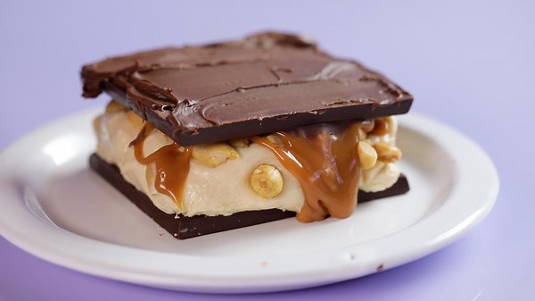 Homemade Snickers Bars
