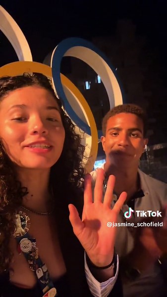 Laat clip wasnt us i swearrr😭🙏🏽 #pafd #olympics #paris2024 #closingceremony #olympicvillage #fyp #nightout