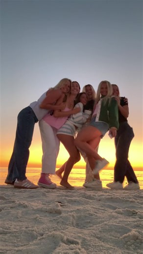 My girls 💕 @Bri @olivia vecchio @aislyn @emily #beach #sunset #girls