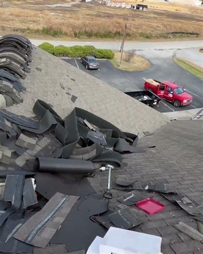 Full Roof Tear-Off in Progress – Structural Inspection & Replacement