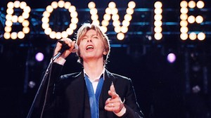 Un documentaire consacré à David Bowie et raconté par lui ! - RTBF Actus