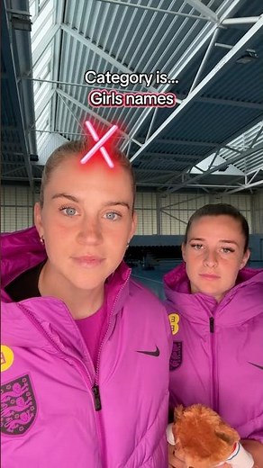 Tooney and Lessi Russo 🎶 So Funny #football #shorts #alessa #ella