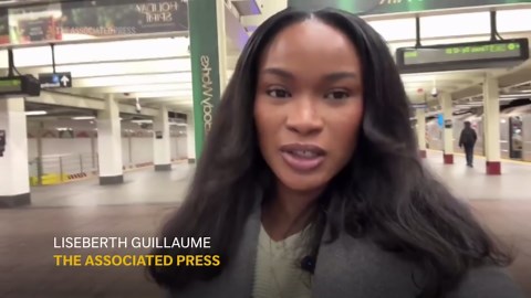 Jingle Bells, Subway Smells: NYC Station Gets a New Aroma