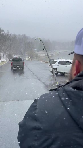 Rod testing …. Maybe 🤣🤣😂😂#fishing #fishon #rod #truck #failure