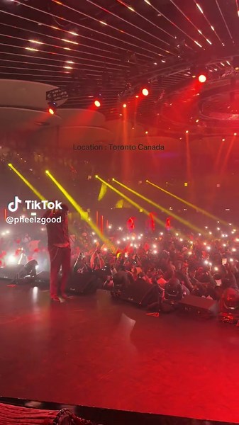 Outside for baddo Backing vocalist - Pocolee