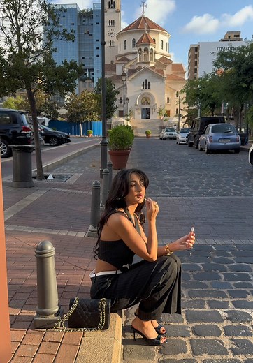 I really miss lebanon 💔🇱🇧 missed the beautiful peaceful moments there!, may god protect my beloved country 🙏🏽 #lebanon #لبنان #دبي #nourloveisblind #loveisblind #الحب_أعمى_حبيبي #السعودية