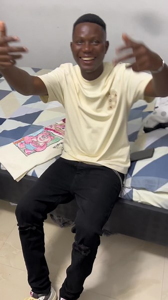 Francis Fishbone (@francis.fishbone5)’s videos with All Over Me - Kwejo Underboss