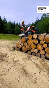 Get ready for an adventure with the Charging Anti Vibration Module! This newly developed elastomer inlay reduces vibrations, making sure that your phone is secure and protected. Attach it to your motorcycle in minutes and never worry about battery life again, making charging a breeze no matter where you go - 100% weatherproof! 📷©️ @ @ 🙌 #spconnect #connectyouractivelife #phonemount #antivibrationmodule #wirelesscharging #KTM #motorcycle #adventure #phonecharging #wirelesscharger | SP Connect