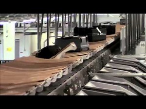 Crisplant Tilt-Tray System for Baggage Handling at Helsinki Airport