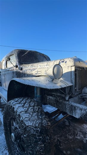 Desert Power Wagons | A quick rinse 🧼 before rolling into the weekend 🤜🤛 @desertpowerwagons @signatureautosports • **FOR SALE | $424,950 USD | Based off of the... | Instagram