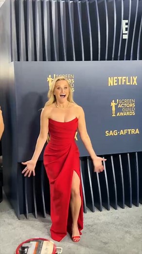 The cast of The Morning Show, giving us a night to remember at the SAG Awards. ☀️ | E! Entertainment