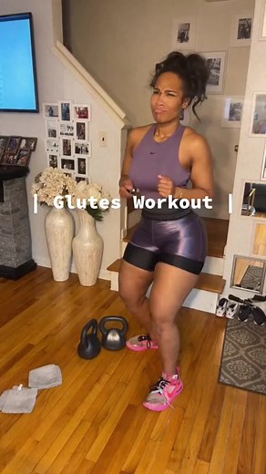 215K views · 6.5K reactions | Waist trainer link in bio | #amazonstore | 5 rounds ✅ | Ski twist 20x | Gorilla row 20x | Banded hip abductor 20x | Banded squat 20x | Floor hip adductor 20x #FacebookReelsContest | Bianca Samone | Facebook
