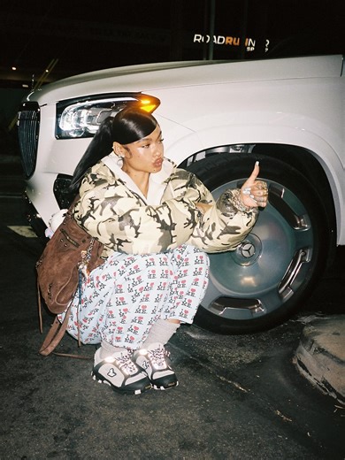 indialove Westbrooks on Instagram: "Got sickö ? 👟 @bornfrompain.jp"