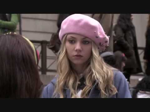 Gossip Girl 1x13 "Consider Yourself Dethroned, Queen Bee"