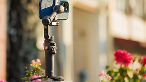 We Review the Latest DJI Osmo Mobile 7P Gimbal for Professional Smartphone Videographers | Fstoppers