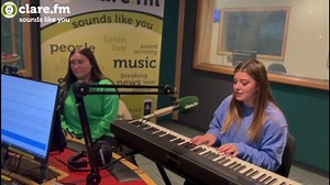 On the last show of 2023, Morning Focus was joined by Lauren O’Brien and Shauna Byrne who delighted the audience with a beautiful cover of a classic Christmas carol. | Clare FM