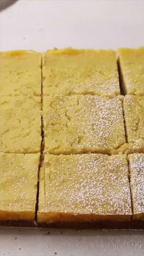 Keto Lemon Bars 💛