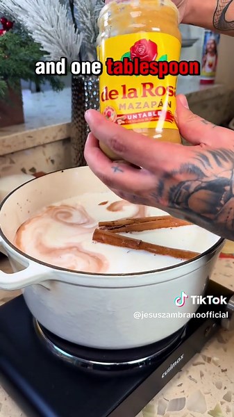 Delicious Champurrado Recipe with Mazapán de la Rosa
