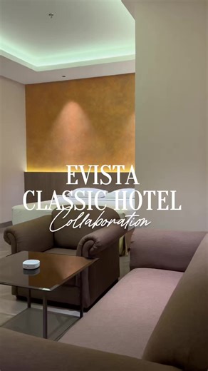 Perjalanan dari bandara sekarang lebih praktis langsung dari hotel. Bersama Evista x Classic Hotel, tamu hotel bisa pesan mobil listrik premium hanya dengan scan QR di kamar atau lobby. Pilih tujuan. Pilih mobil. Mobil datang tepat waktu. Tersedia armada premium termasuk BYD Denza dan BYD M6 Mulai dari 100 ribuan dari airport ke hotel. Scan sekarang, booking dalam hitungan detik, dan nikmati perjalanan premium Anda. ✨ #mobillistrik #classichoteljakarta #evista #taksilistrik #evistapartnership