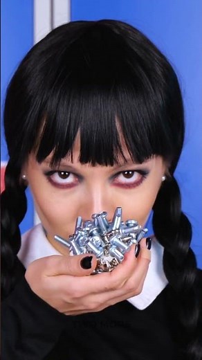 FIERCE FOOTWEAR FANCIES: DIY SHOE BLING! 😱✨