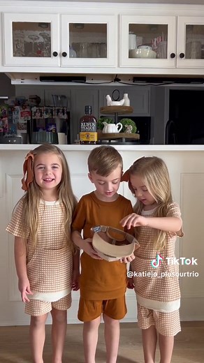 Family Cook Off: Mom vs Dad BBQ Sauce Challenge!