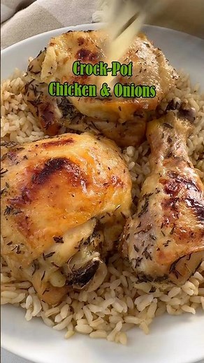 Crockpot Chicken & Onions #slowcooker #crockpot #recipe