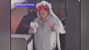 Couple married 40 years has in-flight 'wedding ceremony' to celebrate anniversary