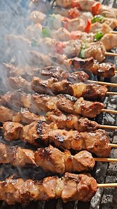 😍🤩🤩اروع #المشاوي #على #الجمر😋#le_grand_bleu_chez_mezian🐬🐋 un lieu familial où on peut se réjouir de la bonne bouffe entre ami et en famille 😋🤩🐋🐬 ☎️:0662772912 #aintemouchent daïra d'El Maleh sur le boulevard #restaurantlife | Le Grand Bleu Chez "Mezian"