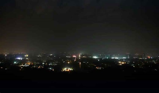Latest: Complete blackout ordered amid India-Pakistan conflict