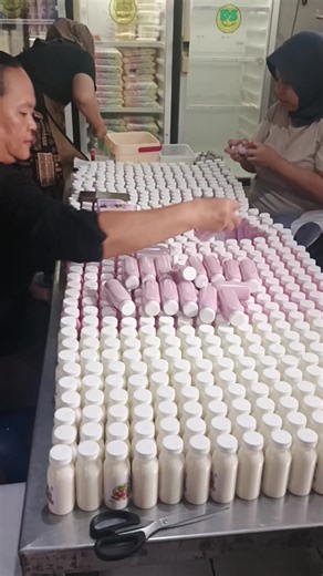 kalau Alloh udh ber kehendak ga ada yg tak mungkin, kun fayakun,slalu berdoa ihtiar tirakat no satu berkah aamiin