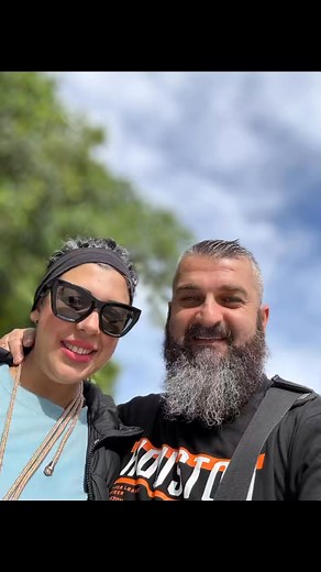 Ότι χρειαστείς με φωνάζεις και Έρχομαι! | Κυριακος Τσαμπος