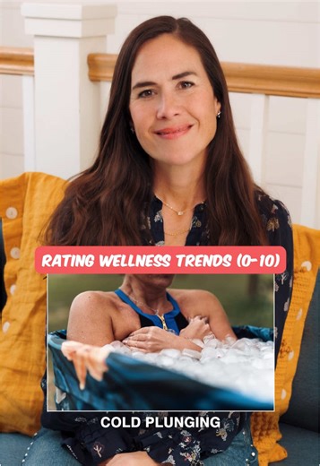 Which wellness trends are actually Mama Natural–approved? 👀✨ I’ve tested a lot in the name of wellness over the years, and today I’m rating some of the most popular trends. Just remember — every body is different, and what works beautifully for one mama might not work for another. 💛 Which trend should I rate next? 👇
