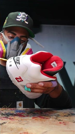 Why hasn't Nike thought about this before!? #customshoes