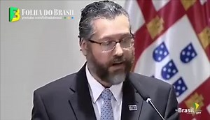 255K views · 10K reactions | Emocionante discurso do nosso Chanceler Ernesto Araújo, que tem feito da política externa brasileira um exemplo, atuando de forma ímpar não somente em temas sensíveis como a crise na Venezuela, bem como em todas as participações do Brasil nas relações com o mundo. . Link no youtube: https://youtu.be/fmYo29z8MUg | Jair Messias Bolsonaro | Facebook