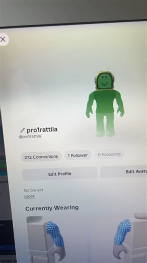 HERE IS MY USER I WILL ACCEPT EVERYONES FRIEND REQUEST