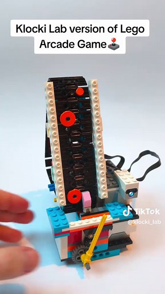 Klocki Lab: Lego Arcade Game Fun!