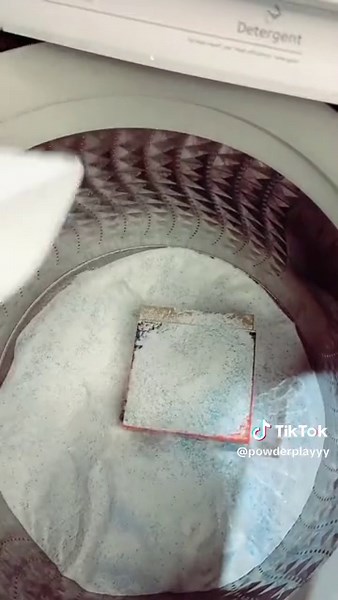 Laundry powder dump overload videos by @asmrmixedmagic ( last part ) #gainpowder #laundrypowder #laundrytok #powderoverload #powderasmr #arielpowder #focapowder