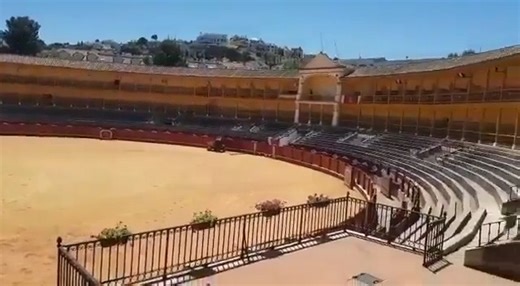 Plazas de toros, patrimonio artístico y cultural 🏟️ Aranjuez (Madrid) 💫 #TauromaquiaPatrimonioCultural | Fundación del Toro de Lidia