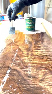 General Finishes Arm-R-Seal oil based topcoat bringing this walnut to life! ⁠And it's so easy to apply. Brush or wipe on, and wipe off! ⁠ GF Arm-R-Seal is made with high-quality urethane resin, making it extremely durable and long-lasting. Formulated to be wiped on with a cloth or applied with a foam brush, this ambering finish penetrates to provide deep-down protection for that "natural" look. Step by step product prep and application details here: https://generalfinishes.com/wood-finishes-reta