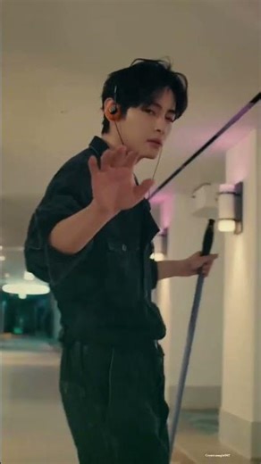 #taehyung V✌️ #btsshorts #btsarmy #bts #btsedits #shortsfeed #shorts #trendingshorts