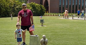 Charleston still mourns loss of 9 firefighters 15 years after deadly sofa store blaze